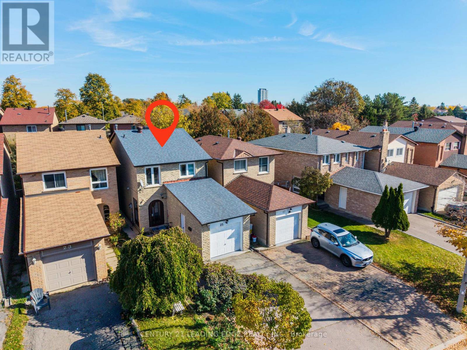 Photo of 25 CROXLEY GREEN