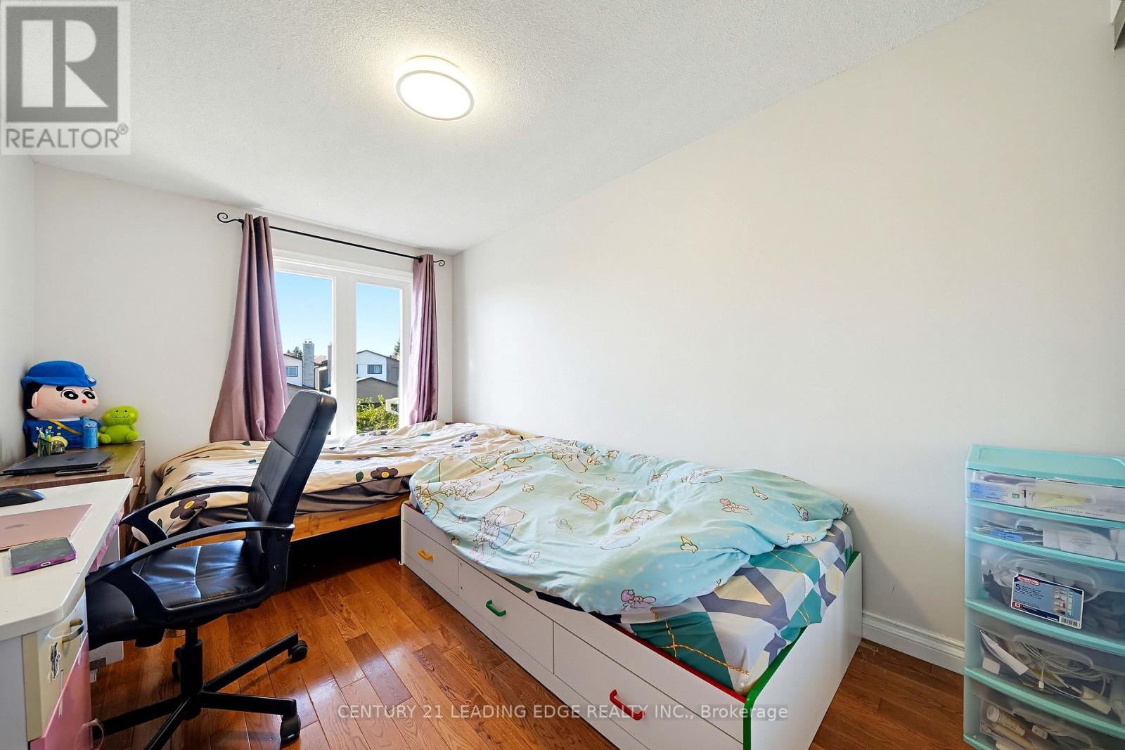 25 Croxley Green, Markham, ON photo 30