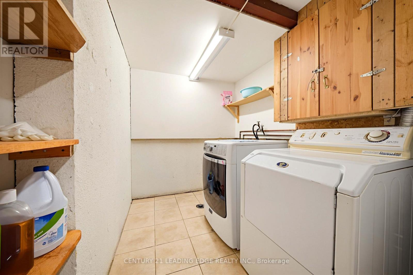 25 Croxley Green, Markham, ON photo 35