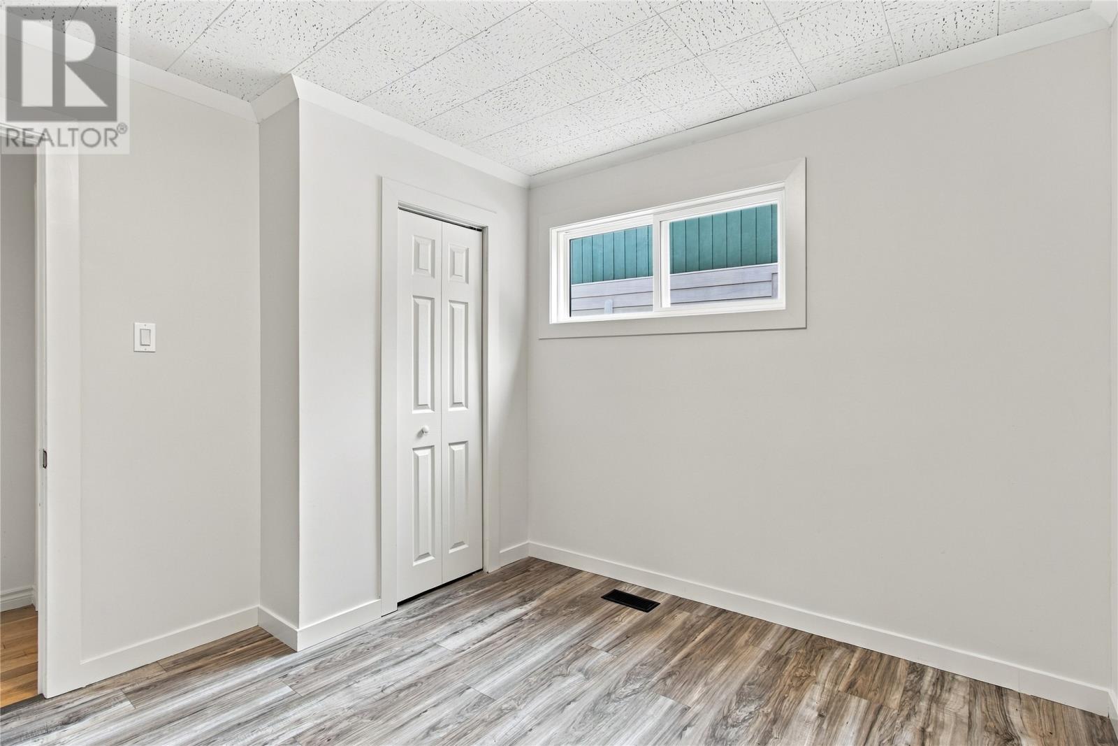 14 Horwood Street - 15