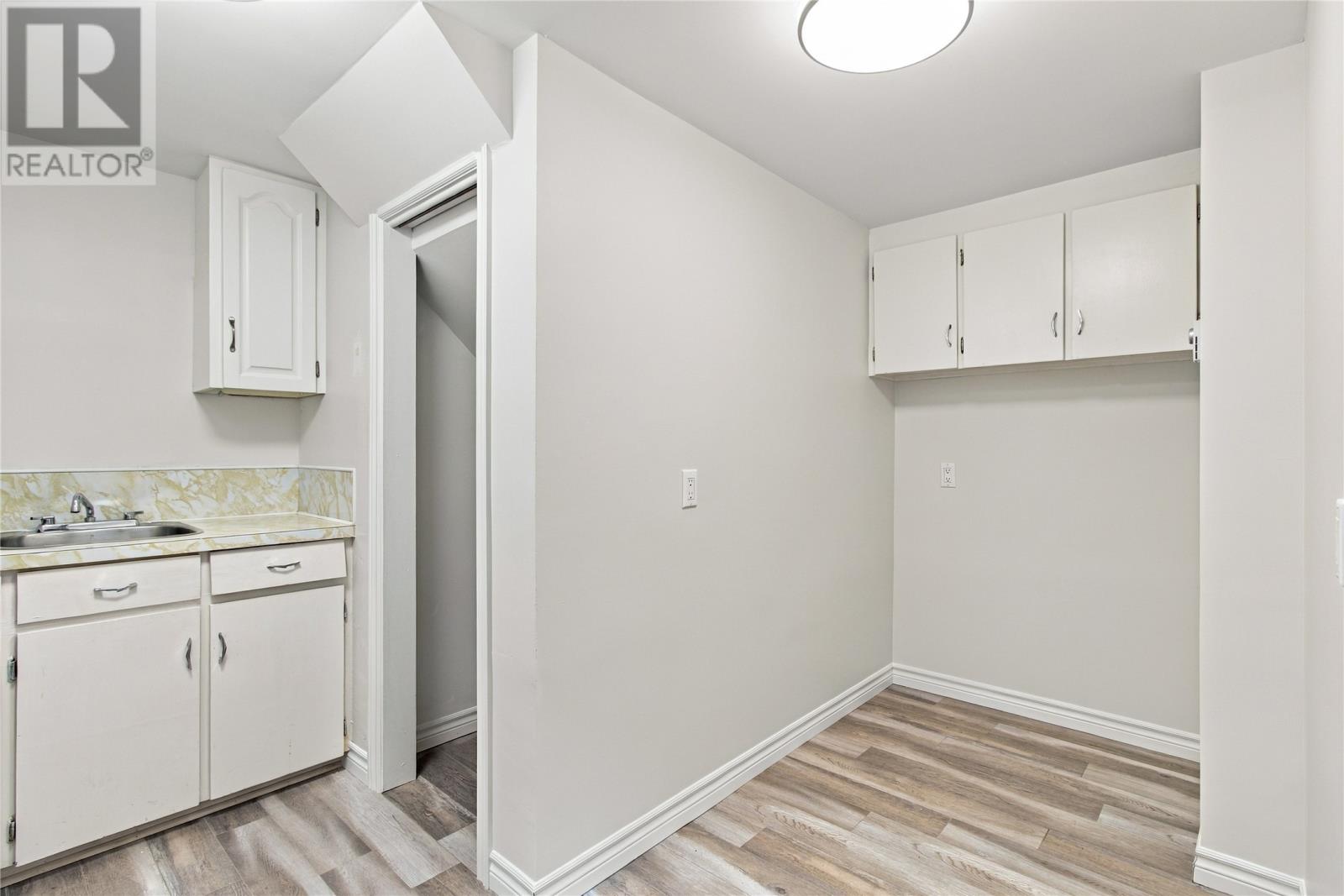 14 Horwood Street - 18