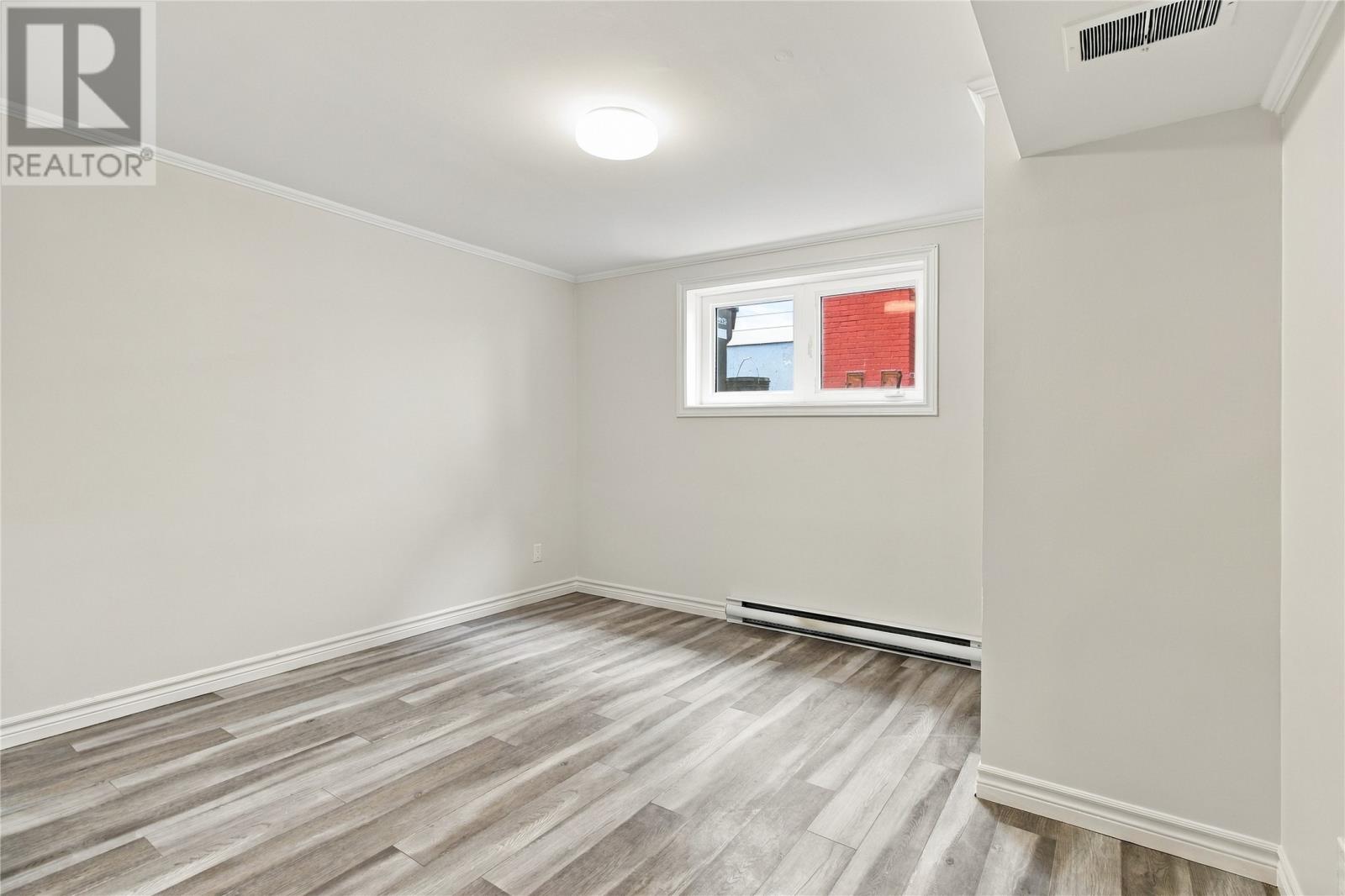 14 Horwood Street - 19