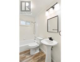 14 Horwood Street thumbnail 11