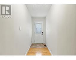14 Horwood Street thumbnail 16