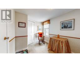 228 Hamilton Avenue thumbnail 18