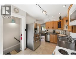 570 Wade Avenue E, Penticton, BC V2A1T3 Photo 16
