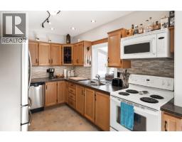 570 Wade Avenue E, Penticton, BC V2A1T3 Photo 15