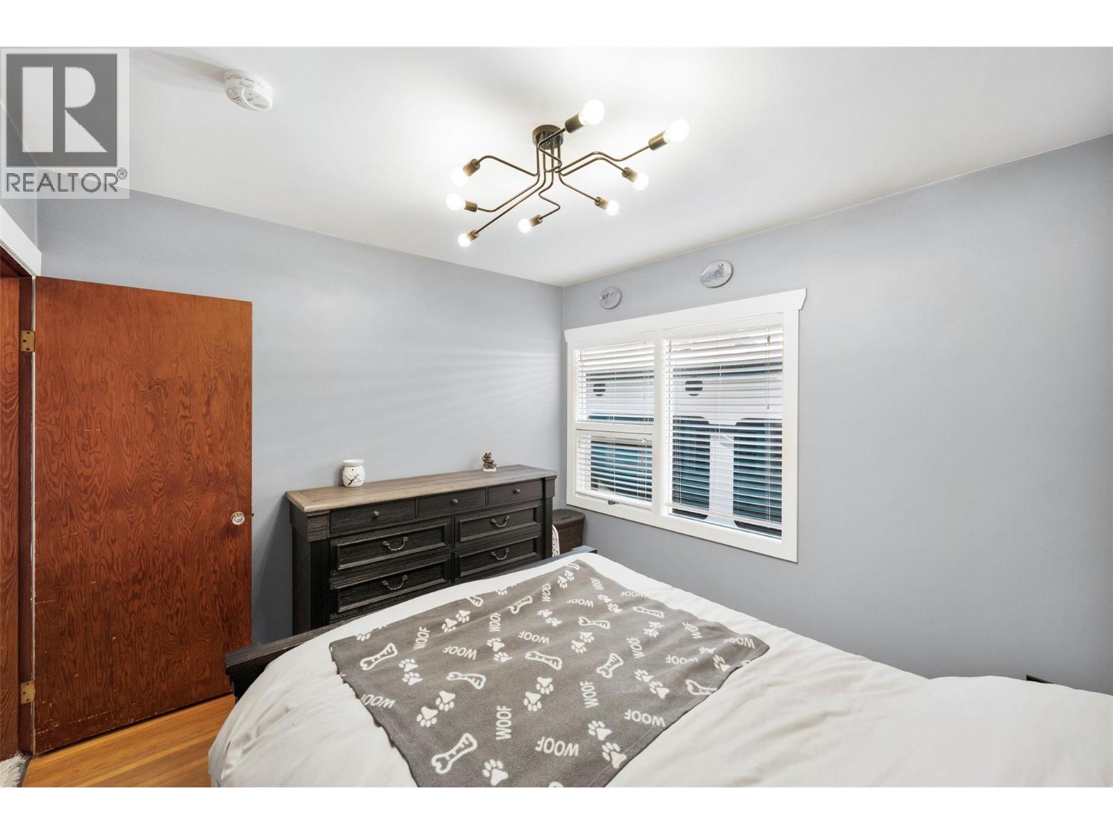 570 WADE Avenue E, Penticton - Image 1