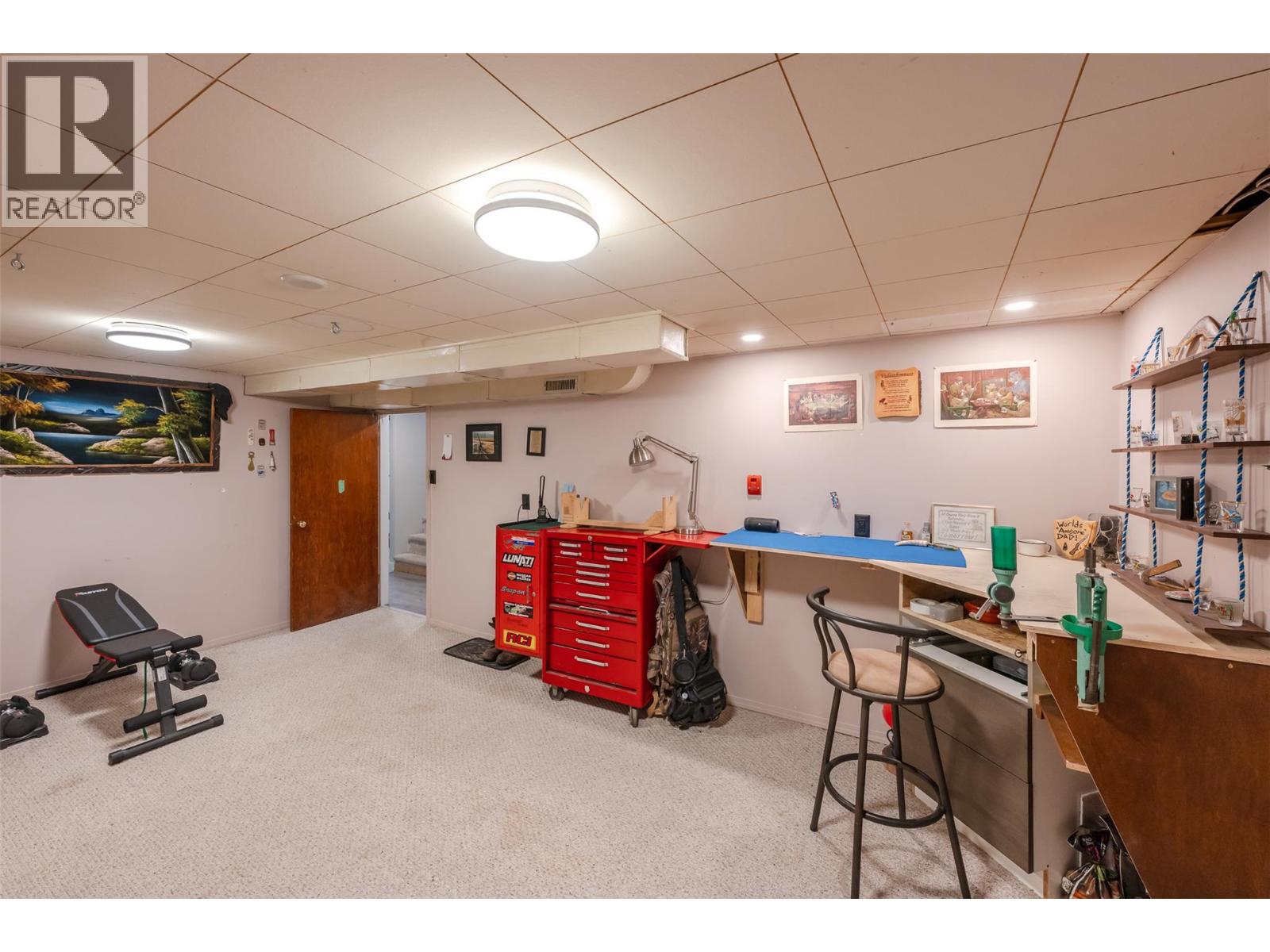 570 WADE Avenue E, Penticton - Image 1