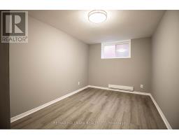 300 - 123 Dunn Avenue, Toronto, ON M6K2R8 Photo 6