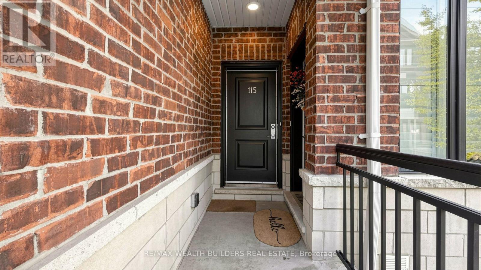 Photo of 115 - 40 CARNATION AVENUE