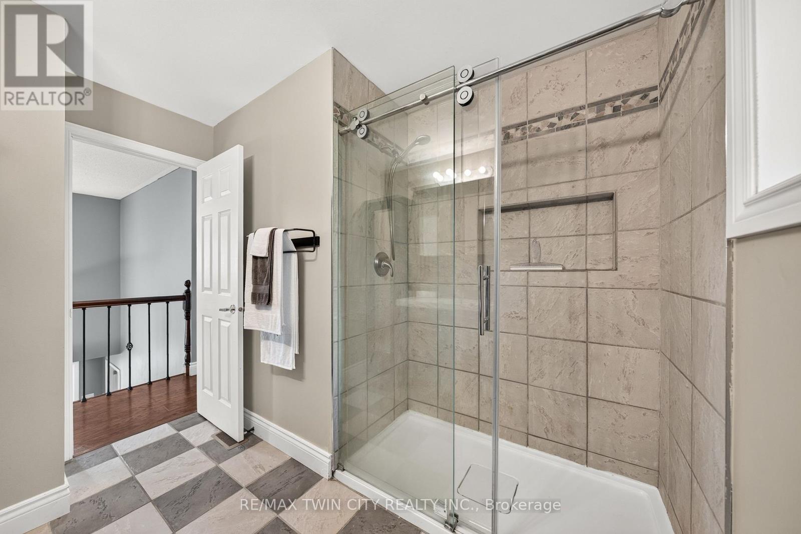 1774 Old Mill Road, Kitchener, ON photo 37