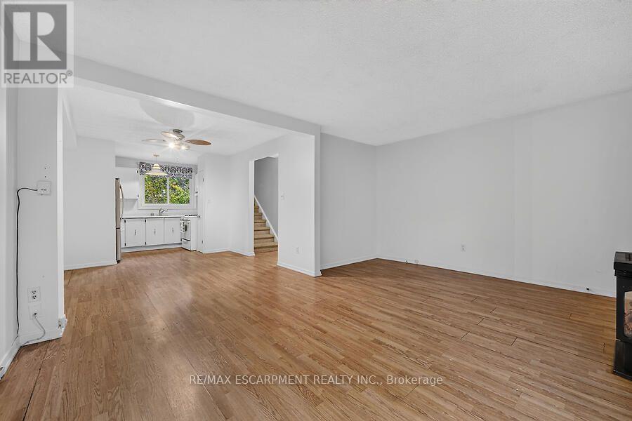 3- 63 FONTHILL Road, Hamilton, ON photo 16