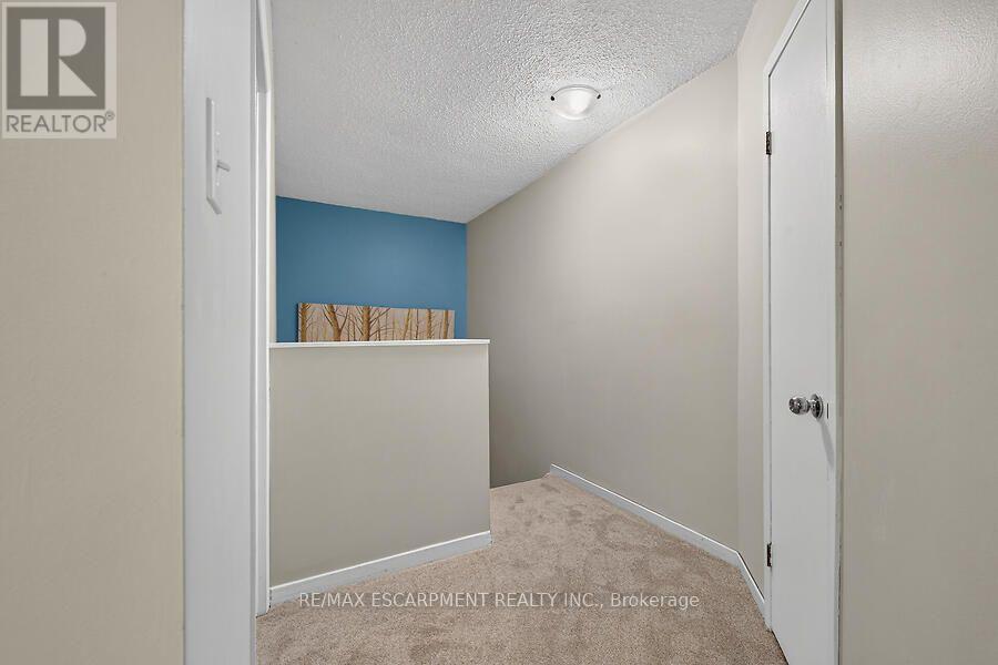 3- 63 FONTHILL Road, Hamilton, ON photo 20