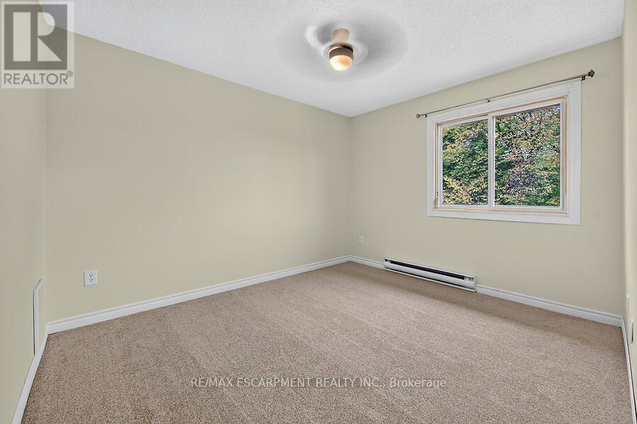 3- 63 FONTHILL Road, Hamilton, ON photo 21