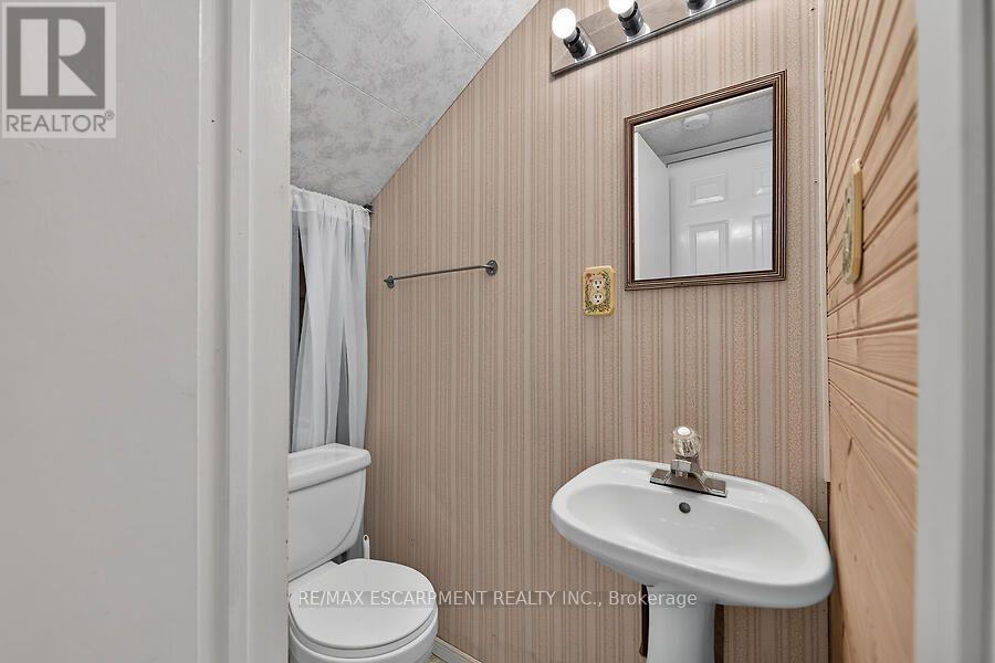 3- 63 FONTHILL Road, Hamilton, ON photo 30