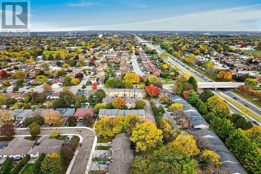 3- 63 FONTHILL Road, Hamilton, ON photo 42