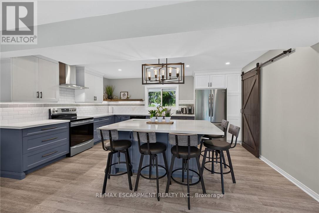 8105 Leeming Road, Hamilton, ON photo 13