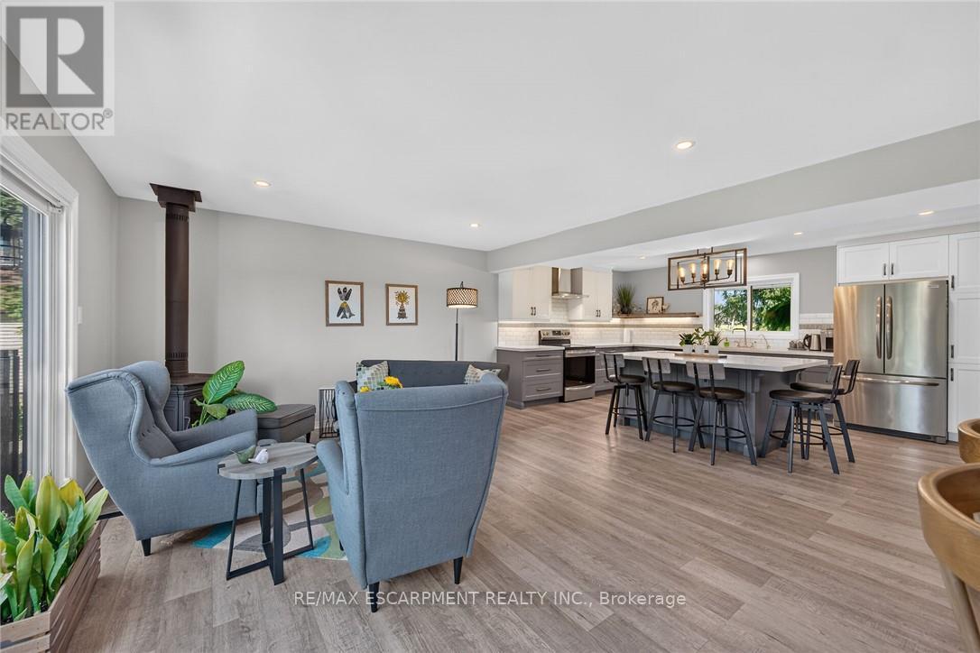 8105 Leeming Road, Hamilton, ON photo 9