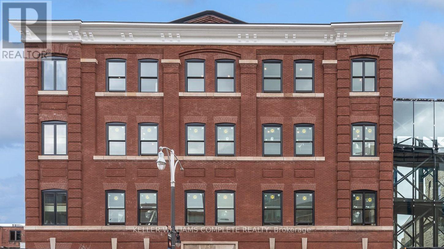 Photo of 56 York Boulevard