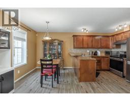 Primary Bedroom - 904 Prairie Sound Circle Nw, High River, AB T1V2A4 Photo 8