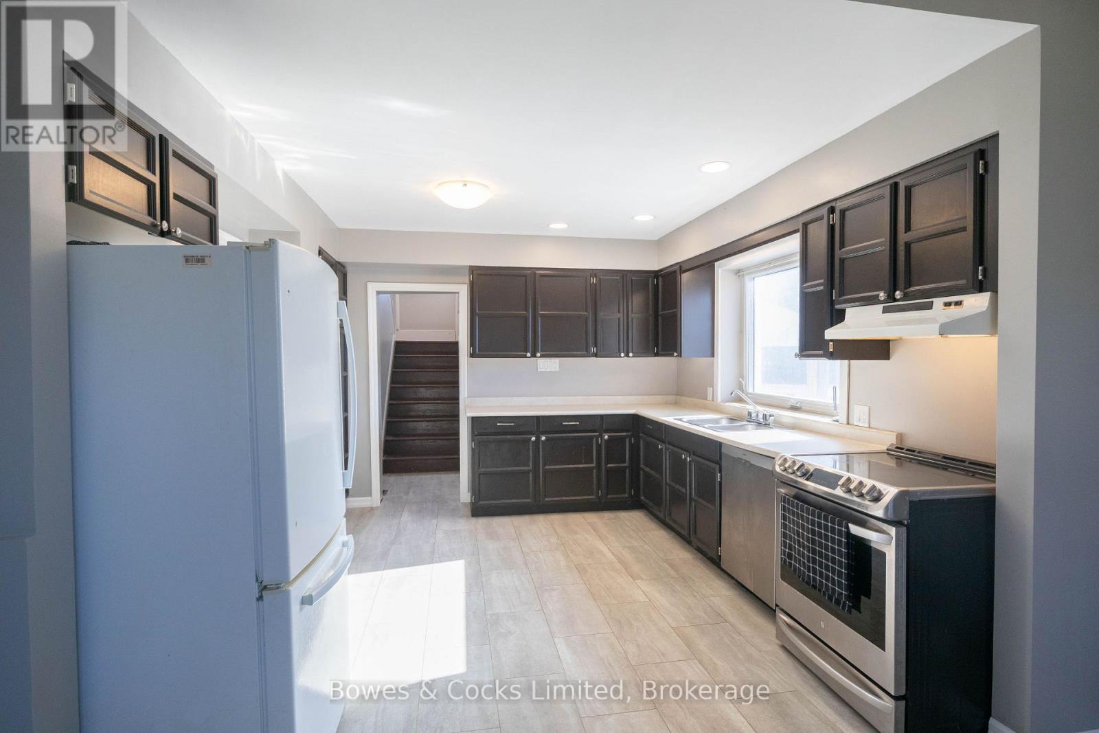 149 Burleigh Street, North Kawartha, ON photo 4