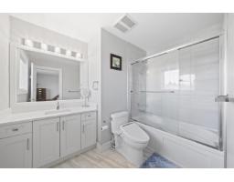 20576 70 Avenue, Langley, BC V2Y0W4 Photo 24