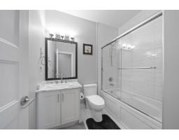20576 70 Avenue, Langley, BC V2Y0W4 Photo 26