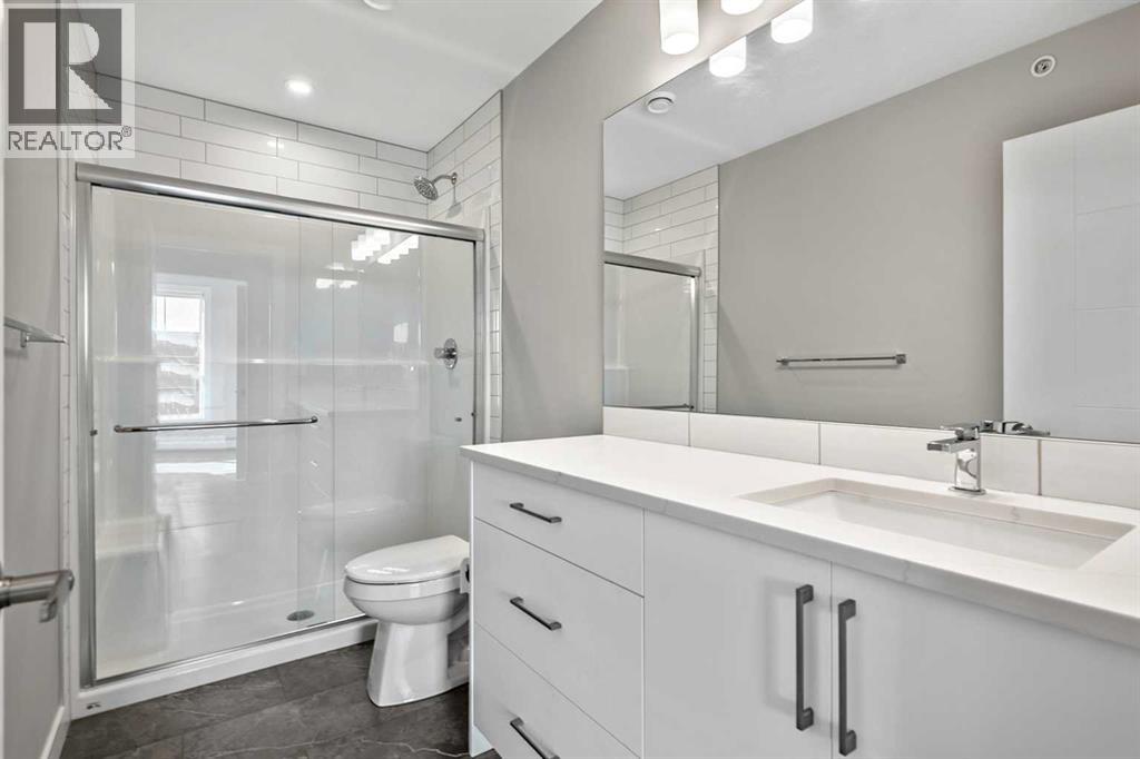 Actual Photo - vacant and ready to move in!