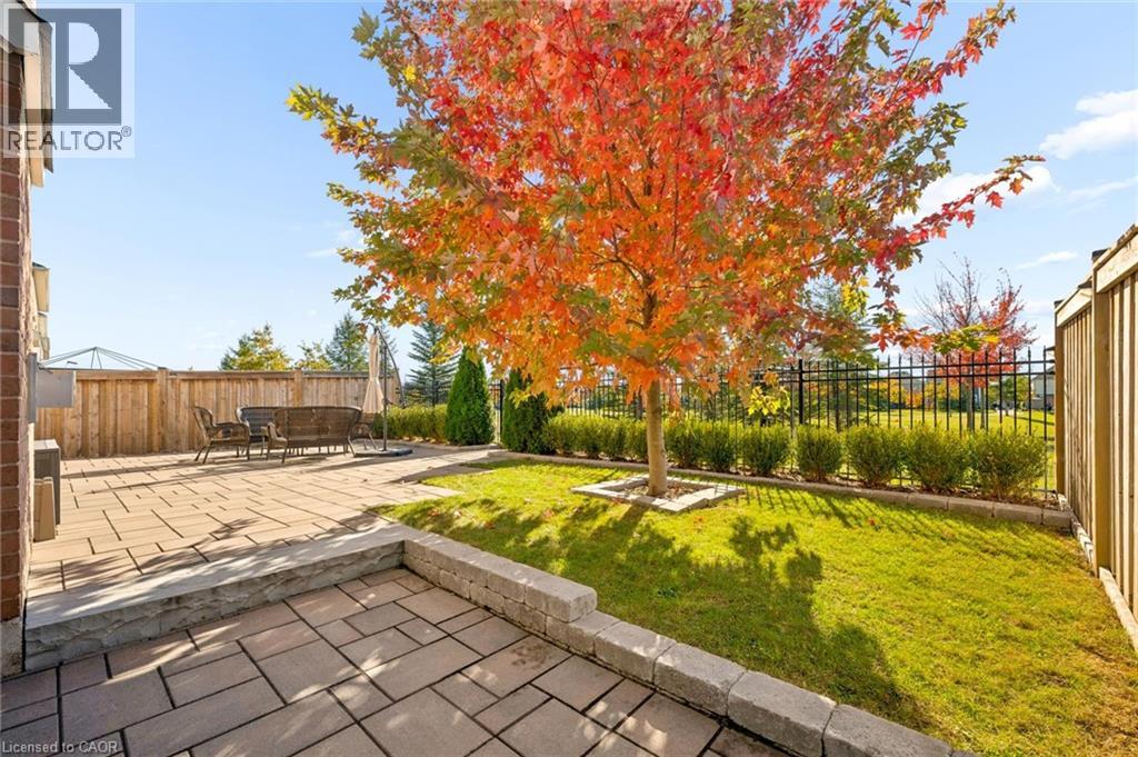 293 SEABROOK Drive, Kitchener — photo 6