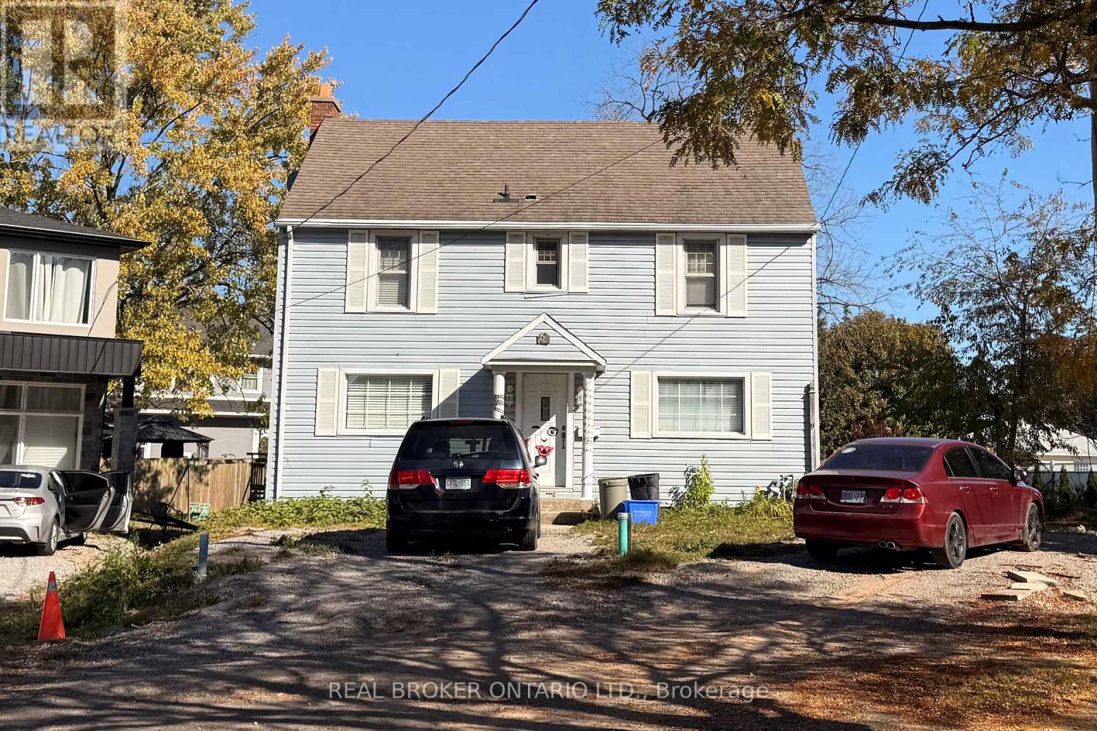 24 WALNUT STREET