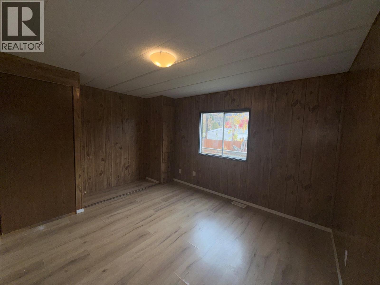 405 3rd Avenue - 15
