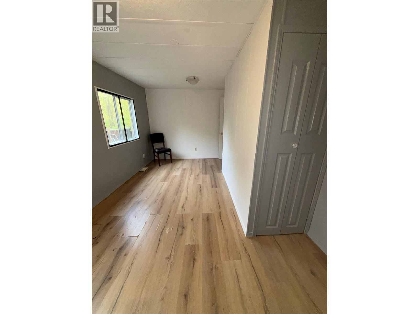 405 3rd Avenue - 21