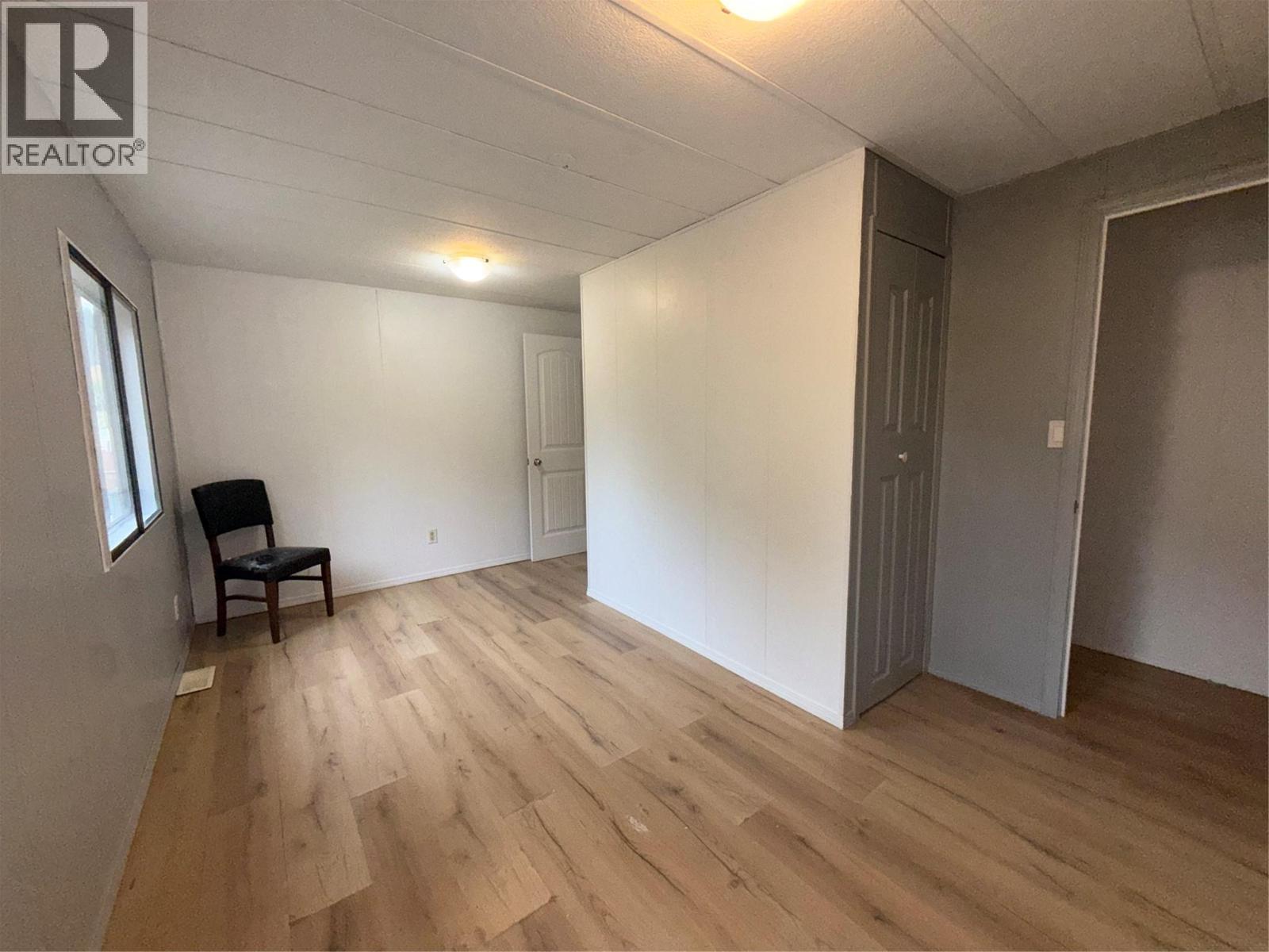405 3rd Avenue - 23