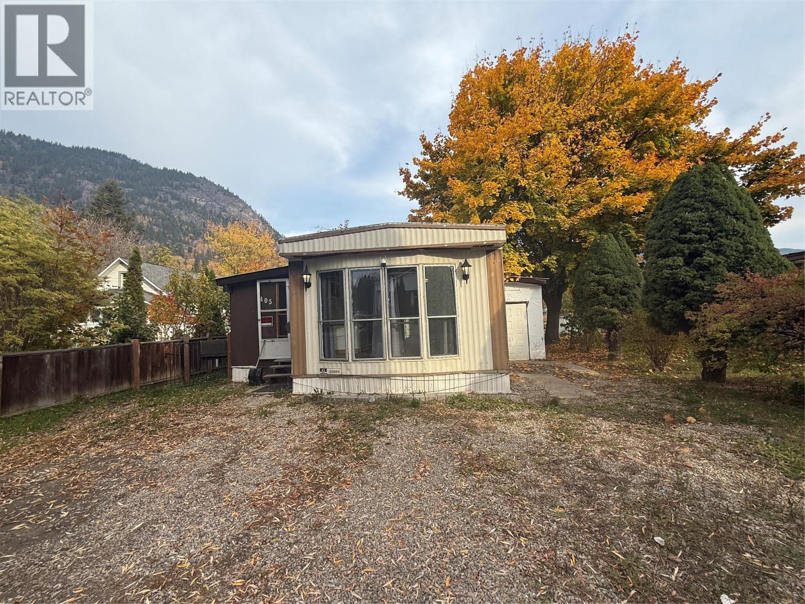 405 3rd Avenue - 27
