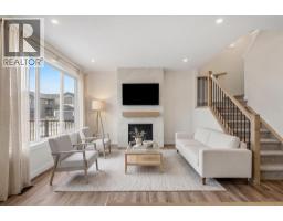 Bedroom - 125 Quartz Crescent, Cochrane, AB T4C3G2 Photo 11
