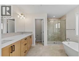 125 Quartz Crescent, Cochrane, AB T4C3G2 Photo 18