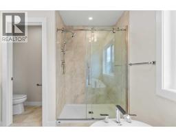 125 Quartz Crescent, Cochrane, AB T4C3G2 Photo 29