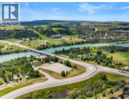 125 Quartz Crescent, Cochrane, AB T4C3G2 Photo 48