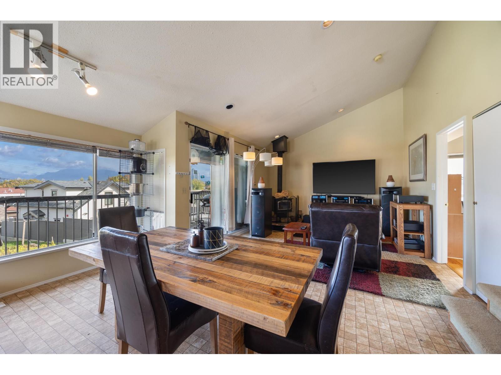 3325 Seaforth Drive, Vancouver — photo 10