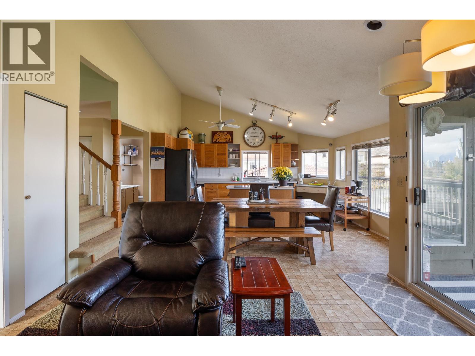 3325 Seaforth Drive, Vancouver — photo 12