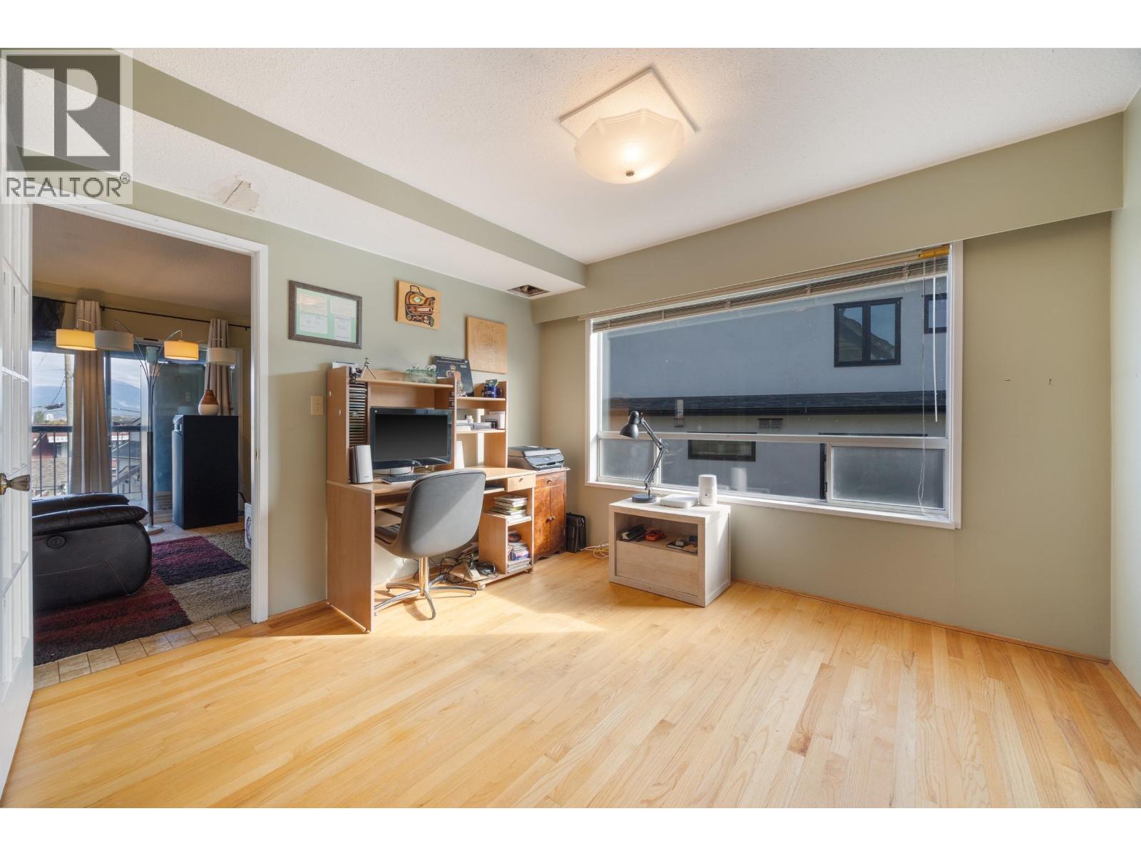 3325 Seaforth Drive, Vancouver — photo 17