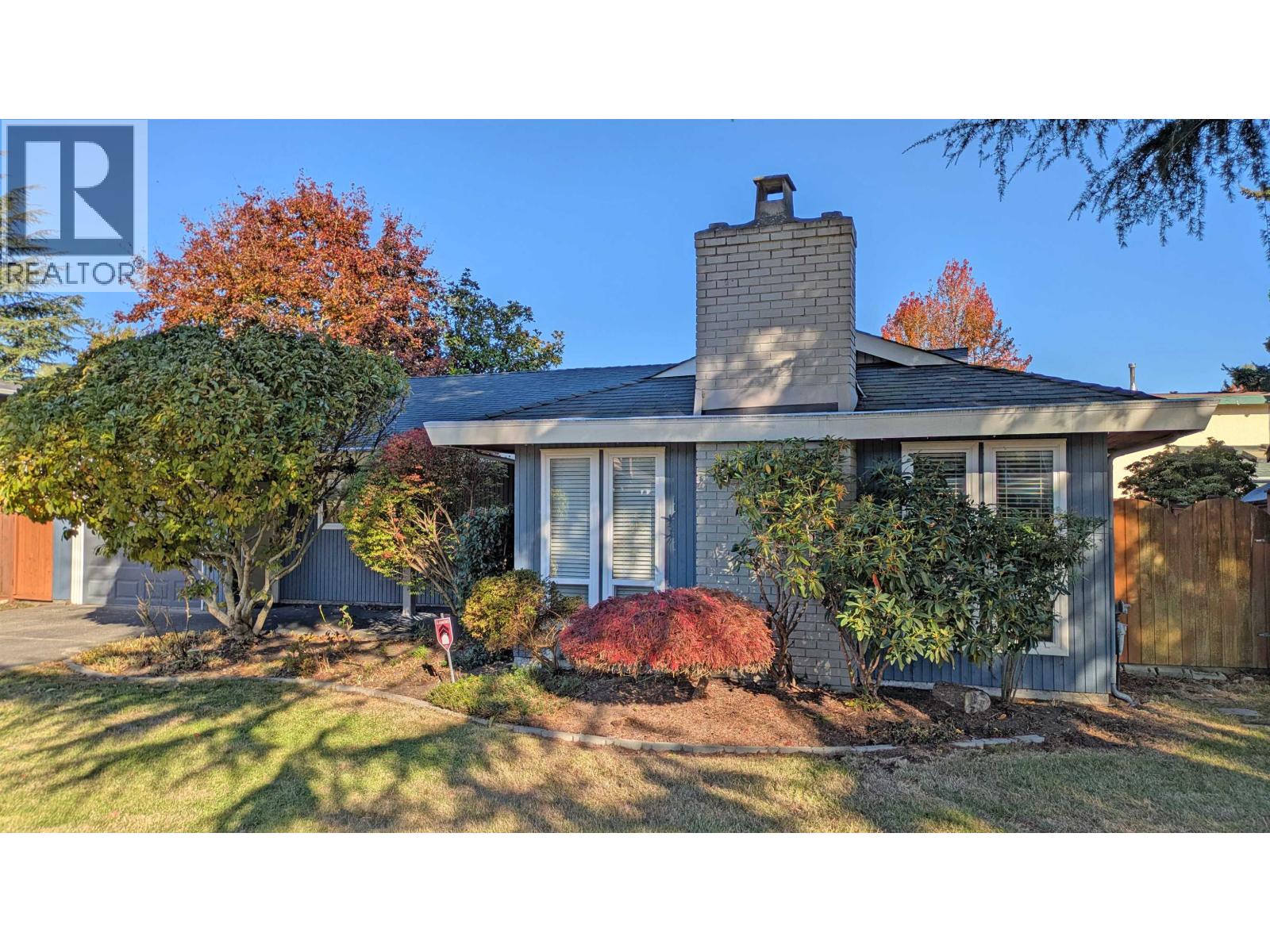 5645 51 Avenue, Delta