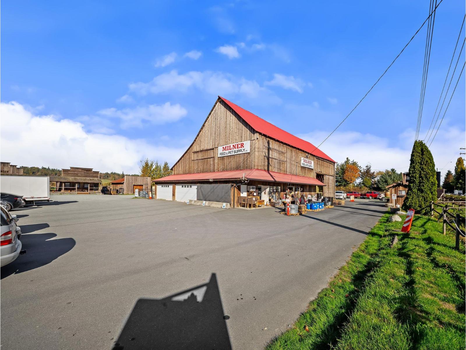 21533 CRUSH Crescent, Langley