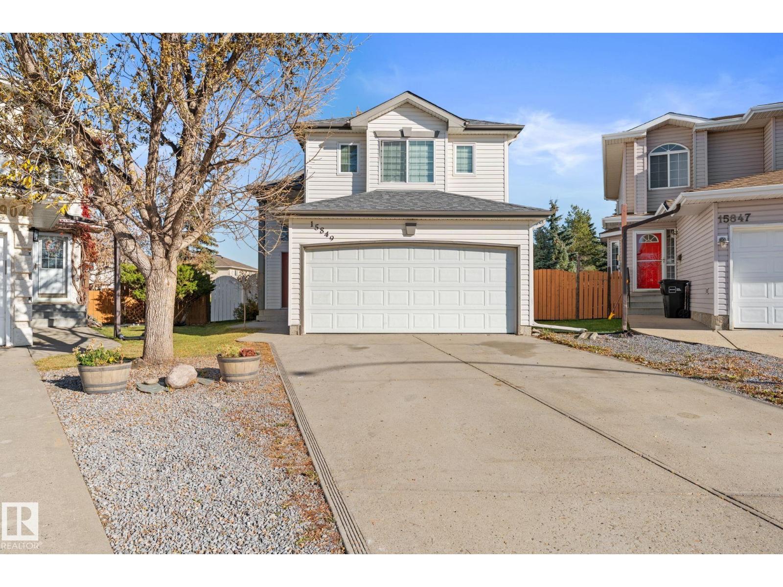 15849 69 ST NW, Edmonton, Alberta, T5Z3A6