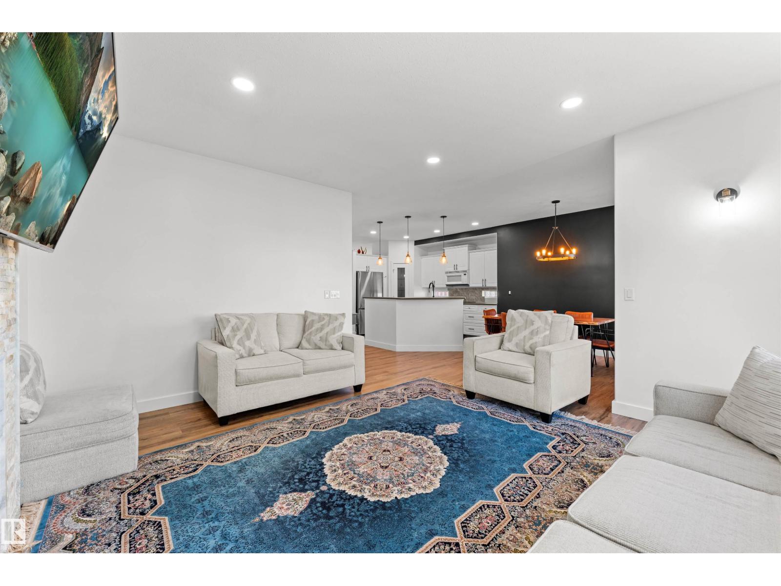 Property photograph 15 for MLS E4514304