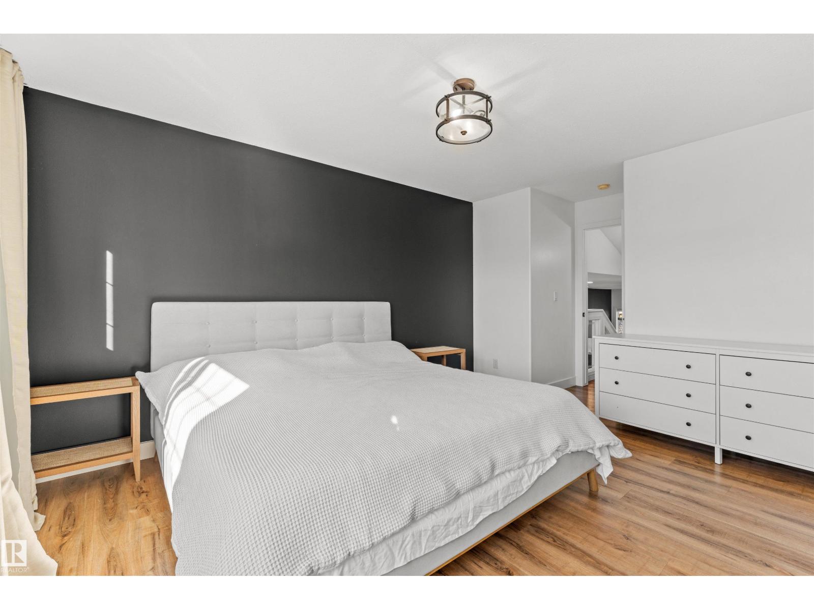 Property photograph 20 for MLS E4514304