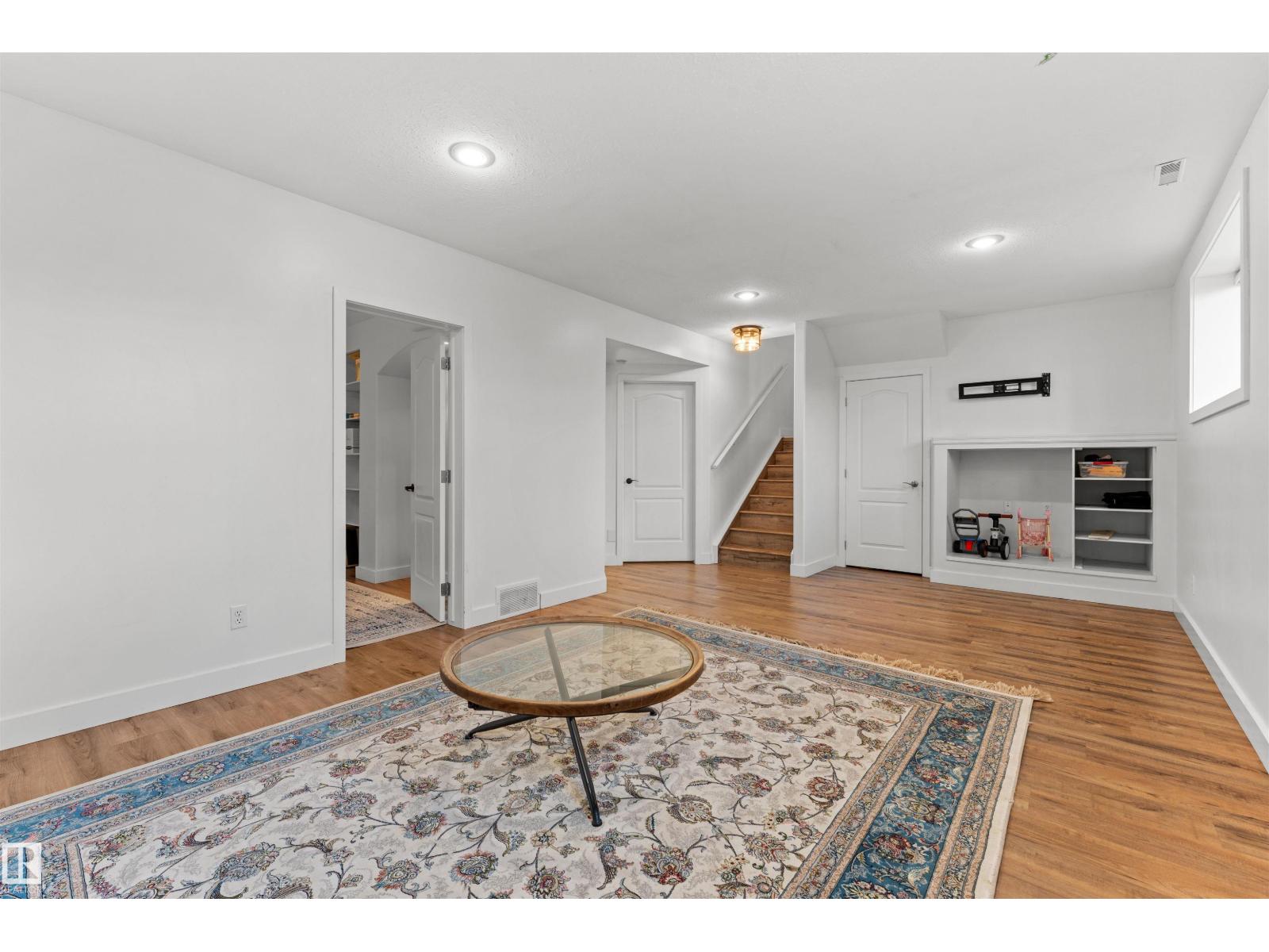Property photograph 34 for MLS E4514304