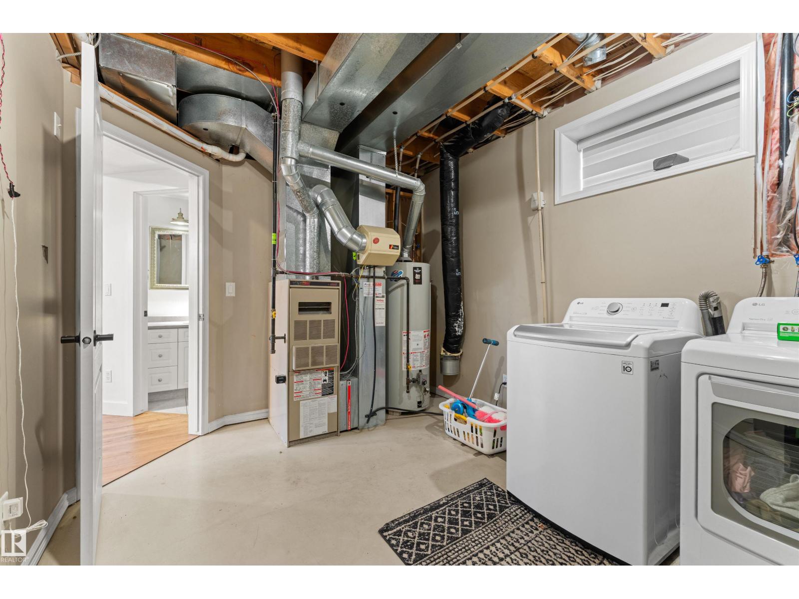 Property photograph 37 for MLS E4514304