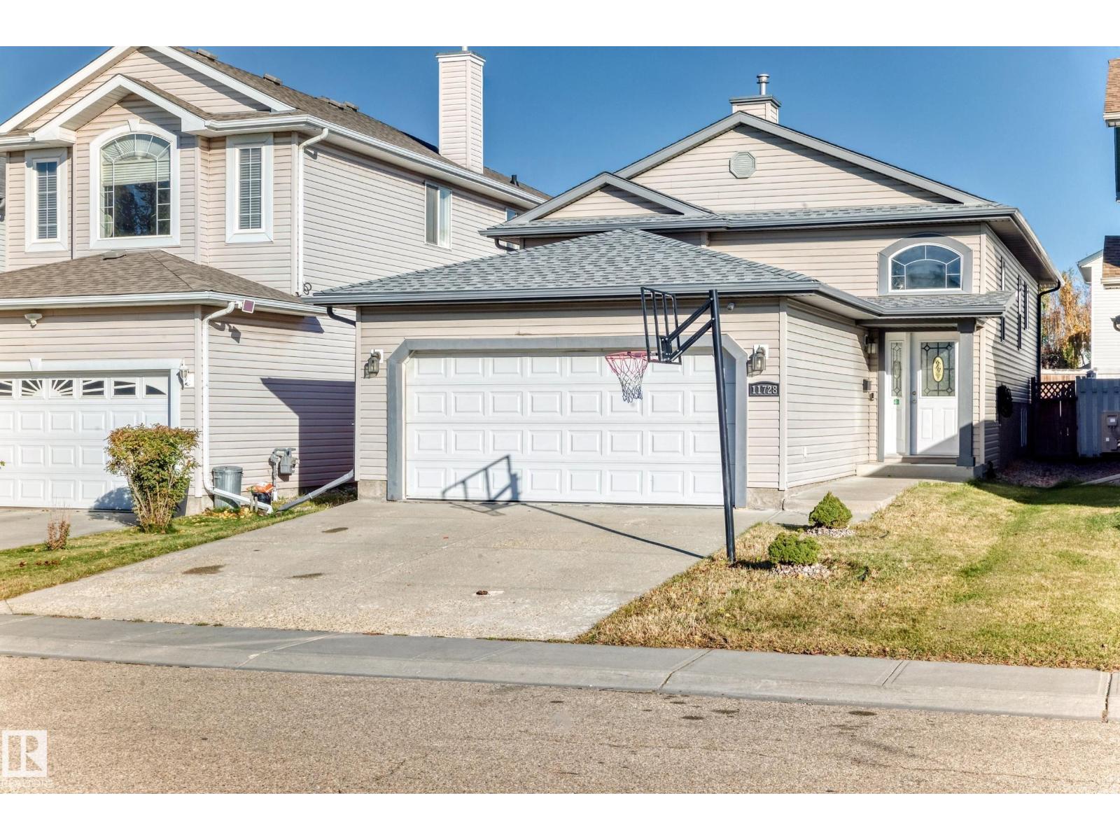 Photo of 11728 169 AV NW, Edmonton